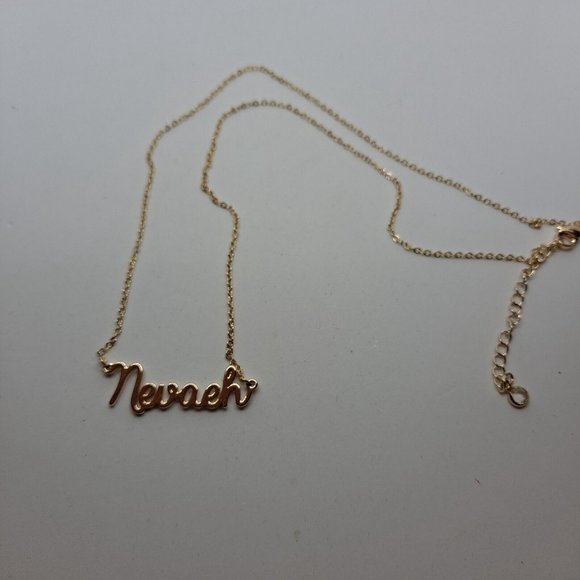 Nevaeh Name Necklace Personalized chain Gold Tone - Picture 2 of 7